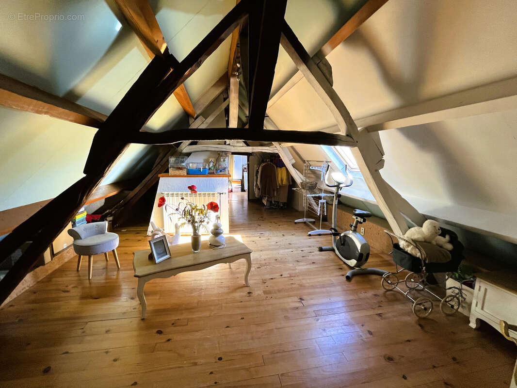 Maison à PONT-SAINTE-MAXENCE