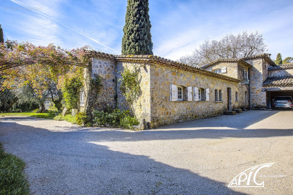 Maison à CABRIS
