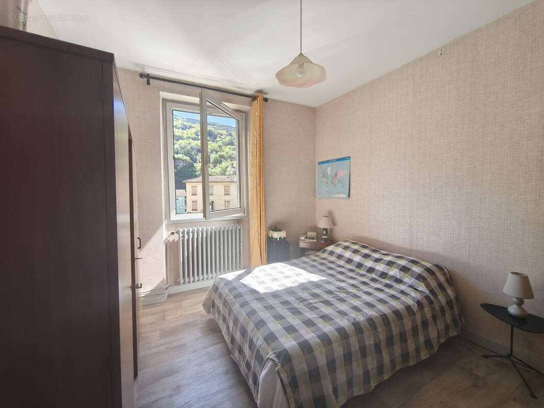Appartement à TENAY