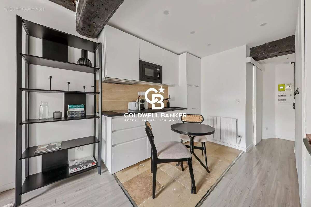 Lot de deux studios rénovés au coeur des quartiers Saint Sulpice / Saint Germain-des-Prés, 75006 - photo 3