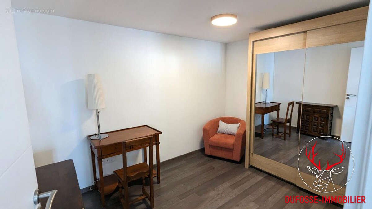 Appartement à NEUVILLE-SUR-SAONE