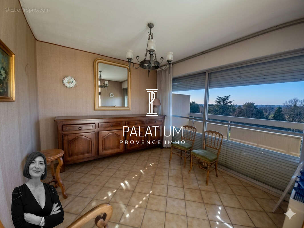 SEJOUR - Appartement à SALON-DE-PROVENCE