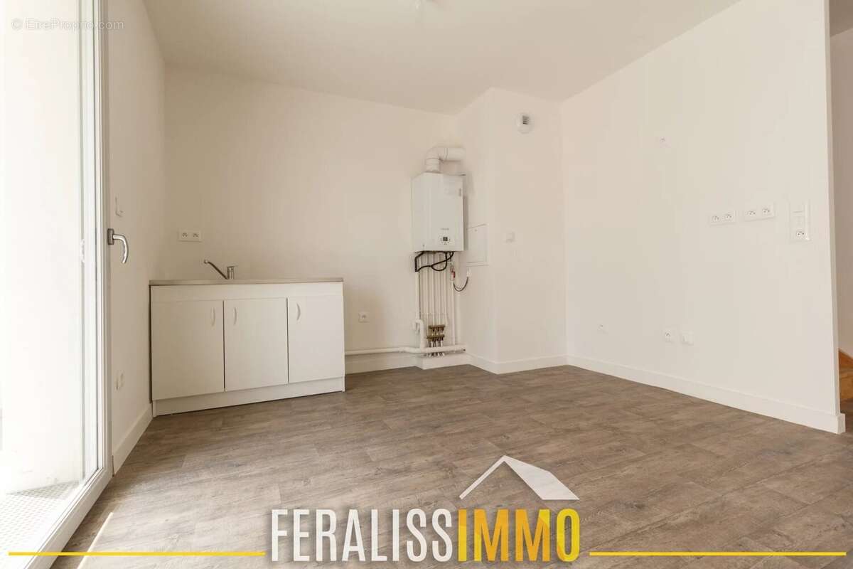 F4 en duplex tout neuf ! - photo 8