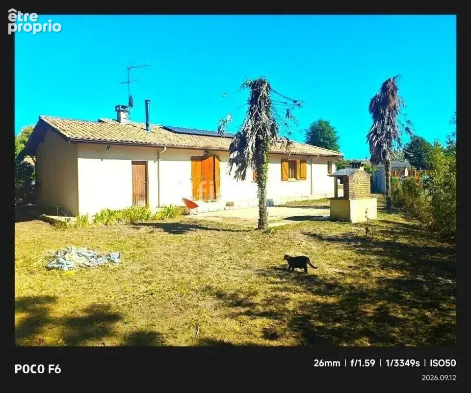 Belle maison de plain-pied avec piscine chauffée et panneaux so - photo 5