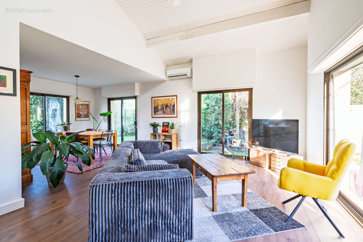 Maison à SAINT-VINCENT-DE-TYROSSE