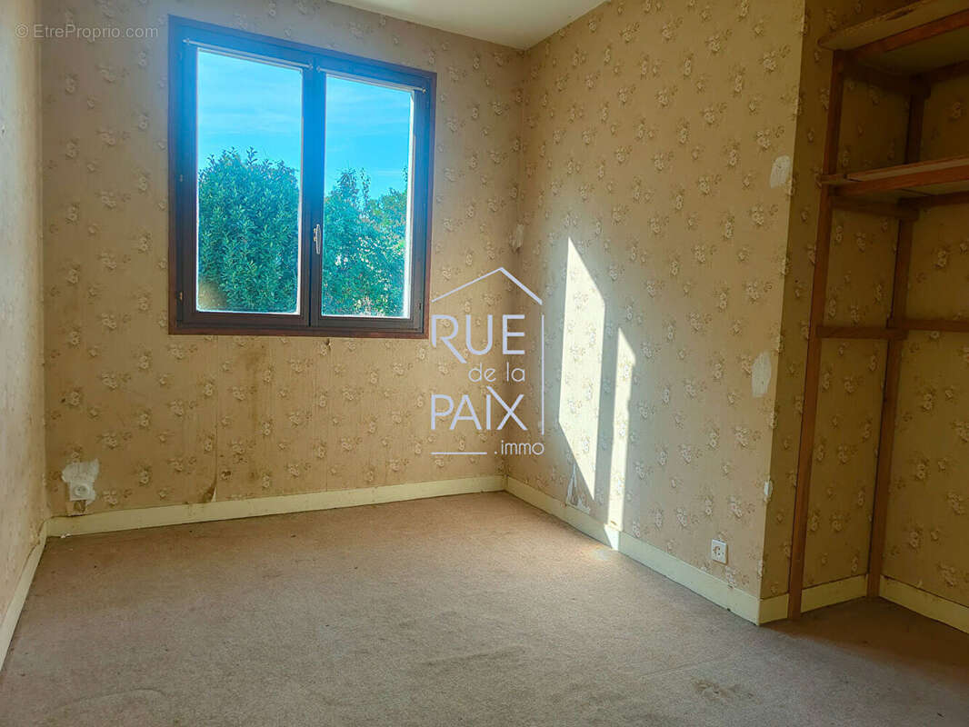 Maison Thure 3 pièce(s) 81.80m2 - photo 9