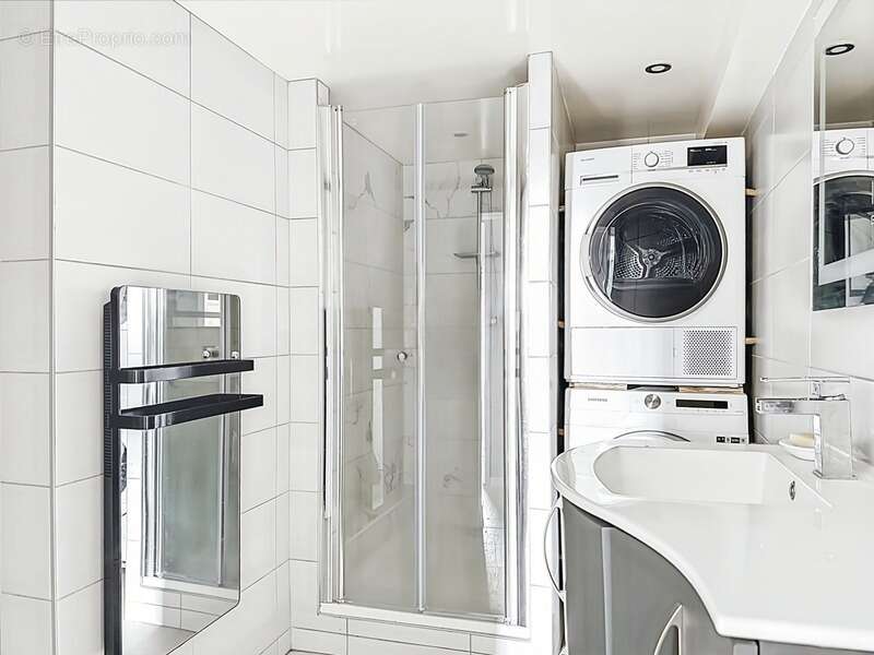 Maison à NEAUPHLE-LE-CHATEAU