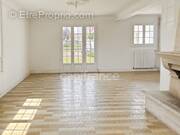 Appartement à SAVIGNE-L'EVEQUE
