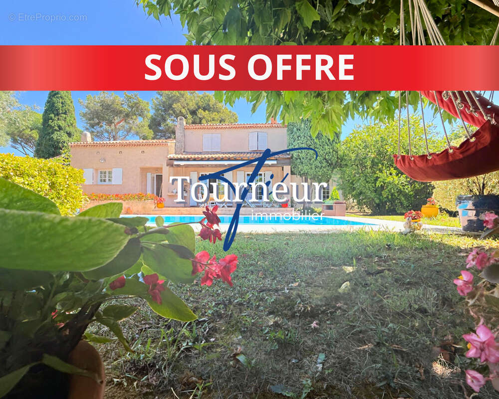 Maison à SIX-FOURS-LES-PLAGES