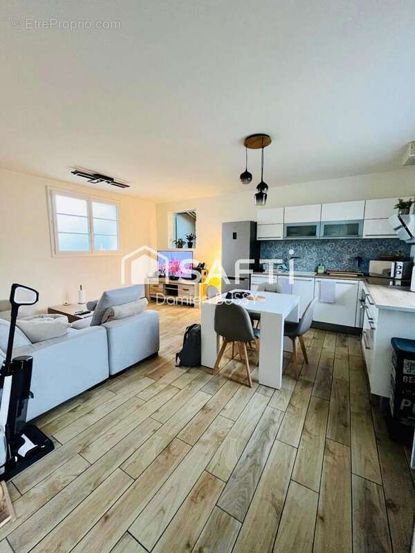 Photo 2 - Maison à BONNIERES-SUR-SEINE