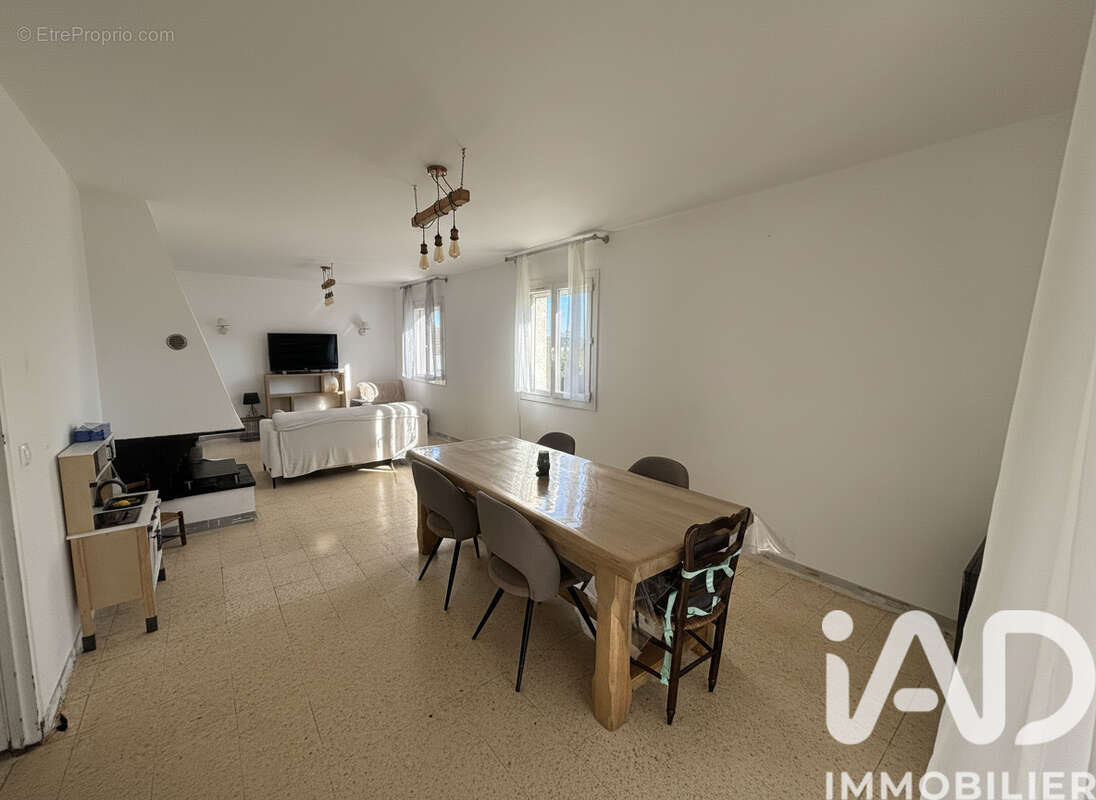 Photo 3 - Maison à BAGNOLS-SUR-CEZE