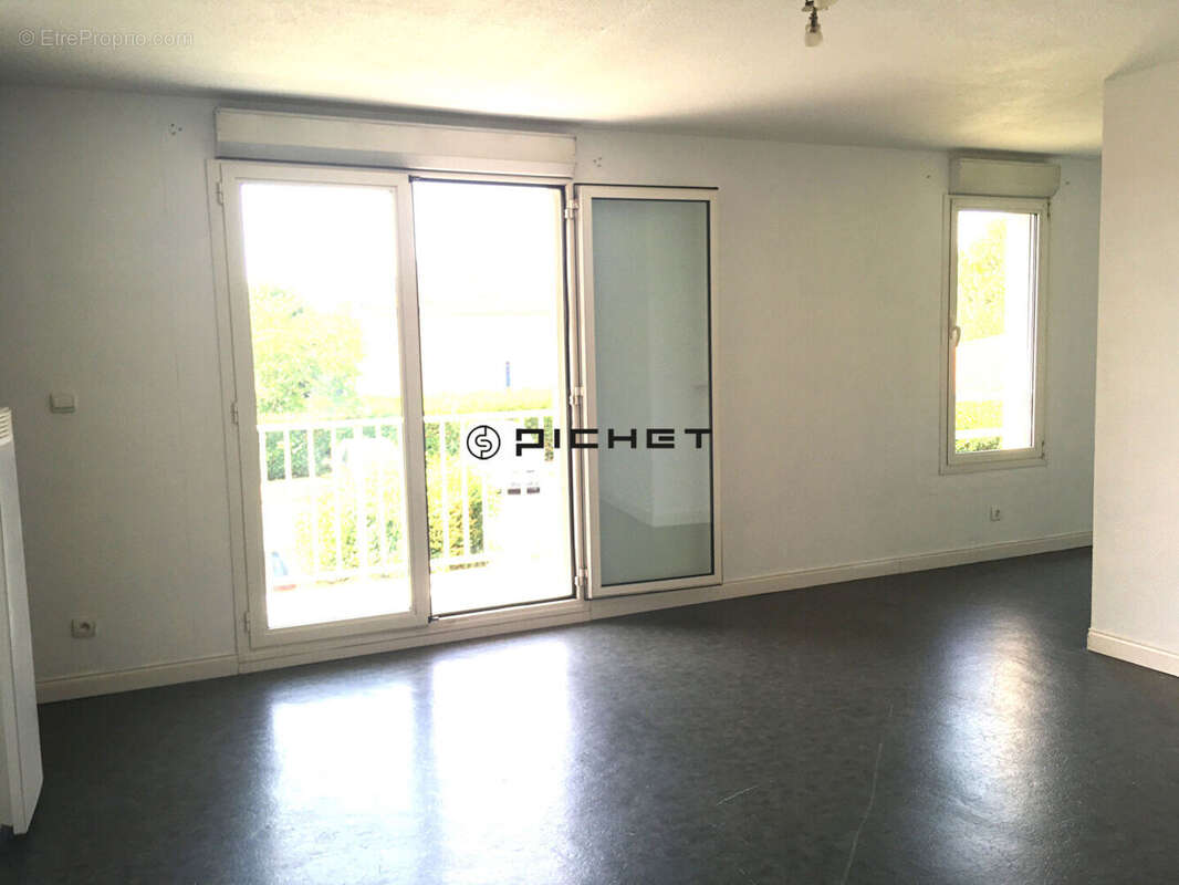 Appartement  T2 BIS - 48 m² - photo 5