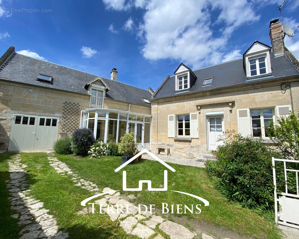 Maison à CUISY-EN-ALMONT