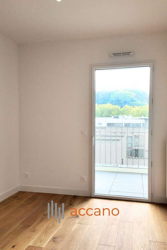 Appartement à LYON-9E