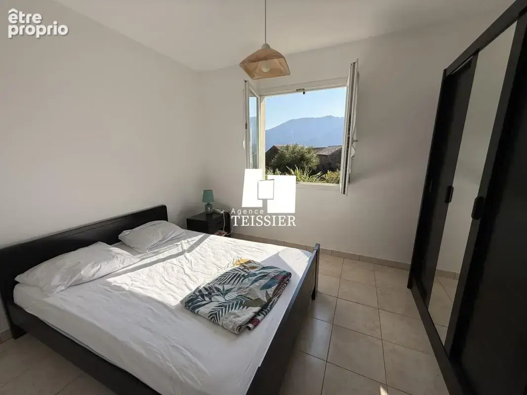 07140 Les Vans, Villa de plain pied au calme et avec vue sur 420 - photo 9