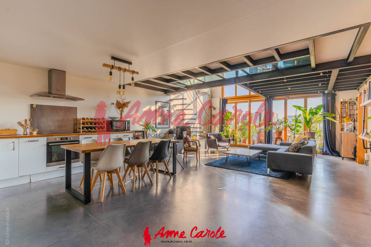 Appartement à IVRY-SUR-SEINE
