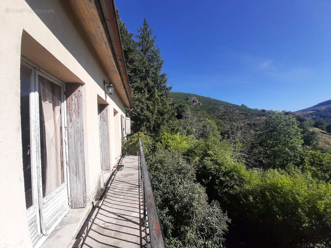 Maison à SAINT-GENEST-LACHAMP