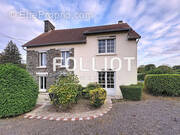 Maison à CONDE-SUR-VIRE