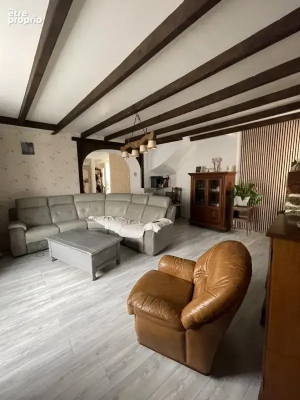 Ensemble immobilier 201 m2 maison avec gîte et garage/hangar - photo 4