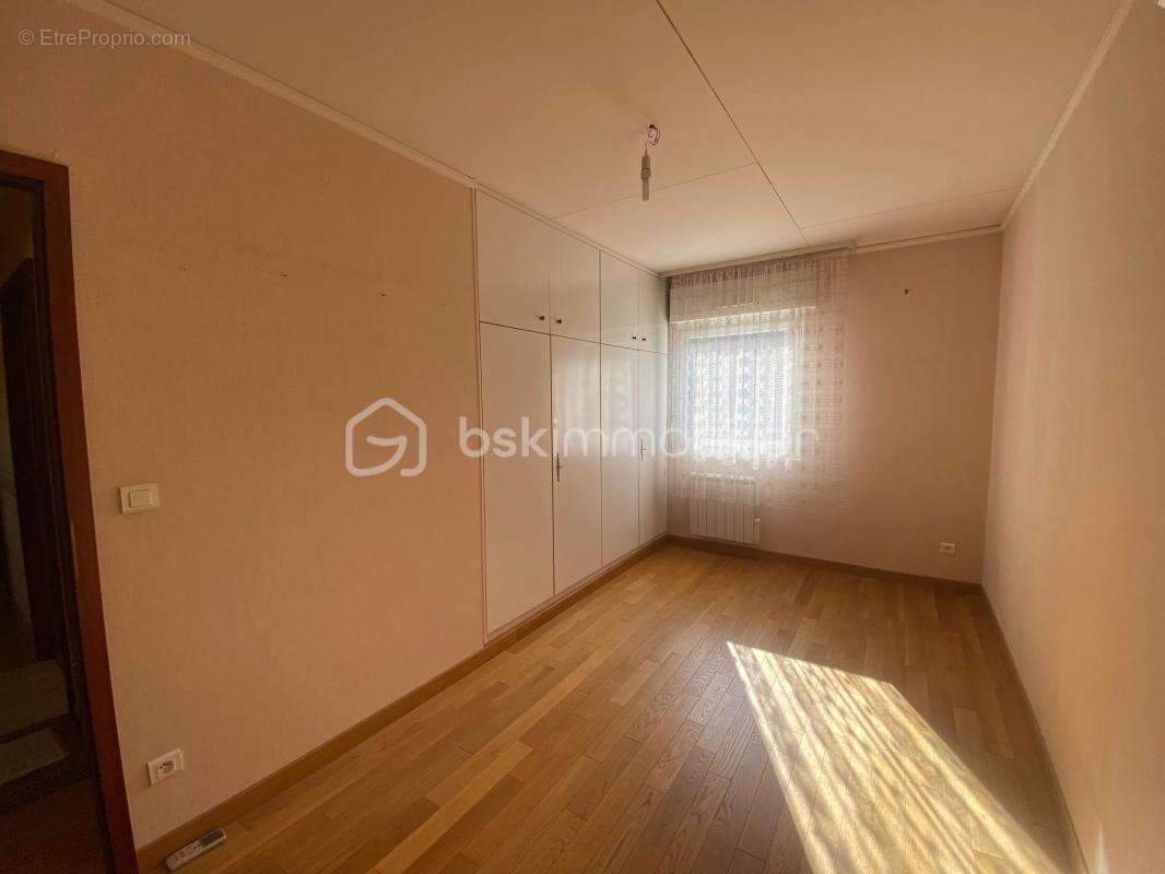 Maison plain pied 5 chambres - photo 9