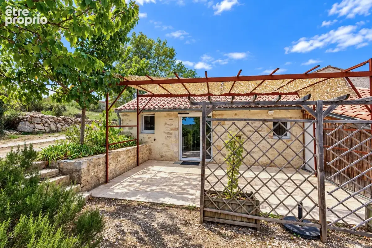 Terrain à usage résidentiel avec 2 annexes, 2 piscines et une cabane pour les bergers - photo 36
