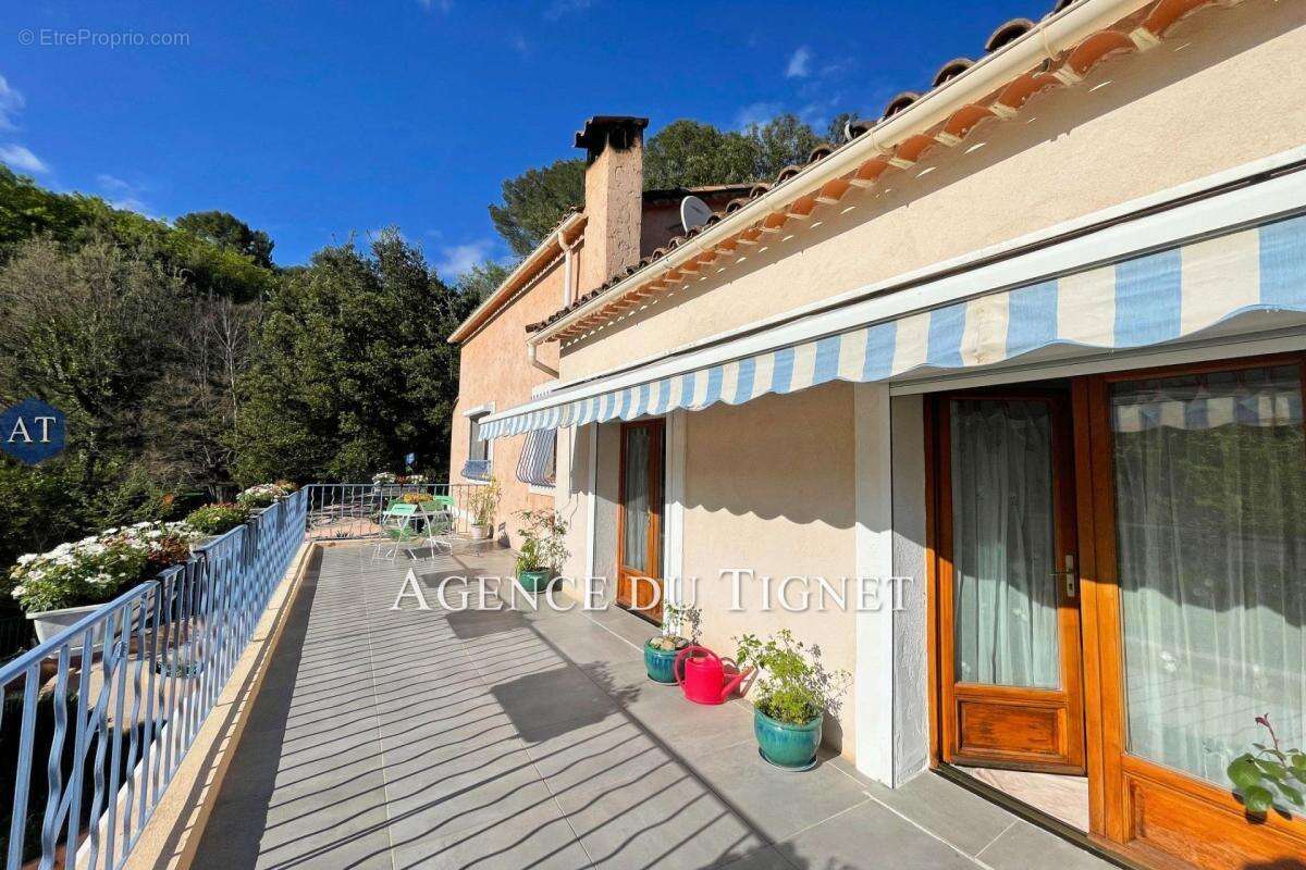 Maison à LE TIGNET
