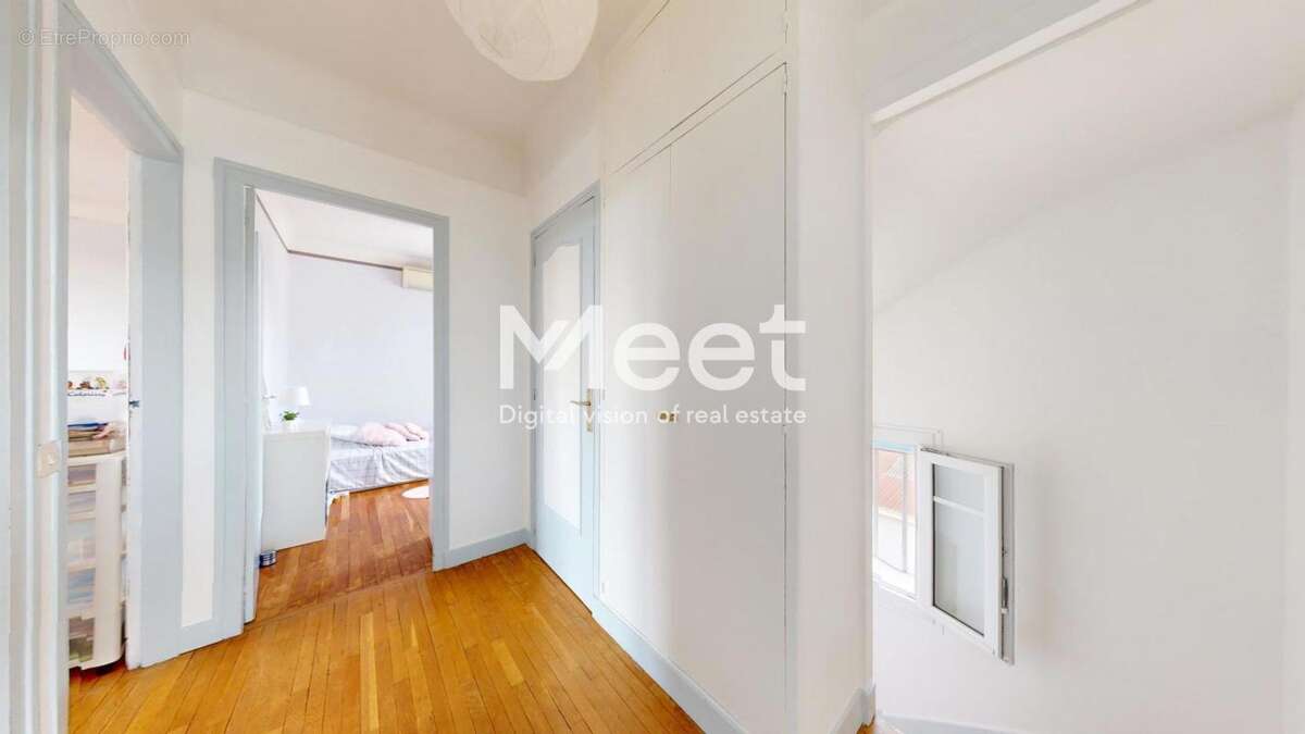 Maison à LE MEE-SUR-SEINE