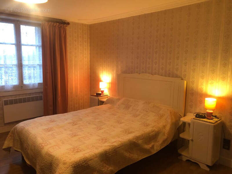 Maison à CHATEAUPONSAC