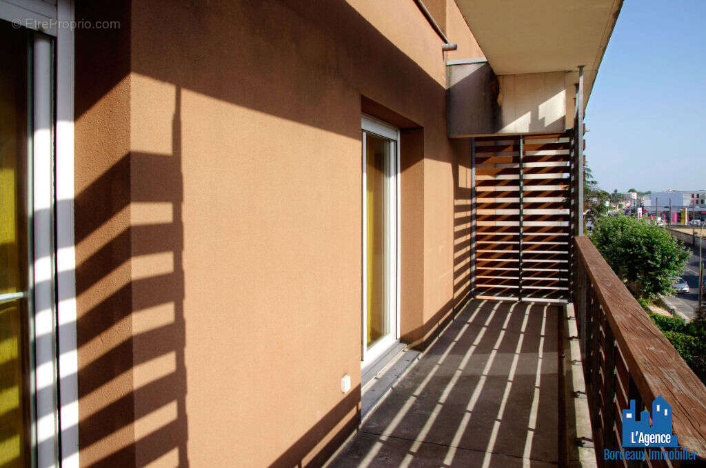 Appartement à BEGLES