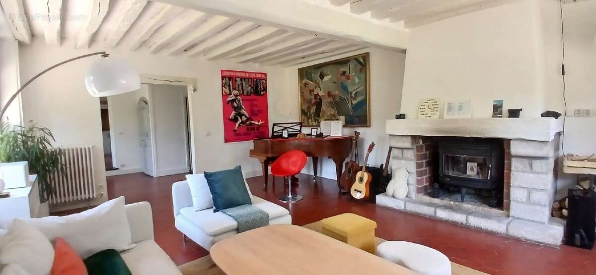 Maison à MILLY-LA-FORET