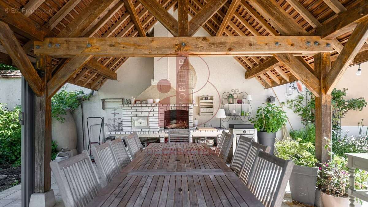 Maison à FONTAINEBLEAU