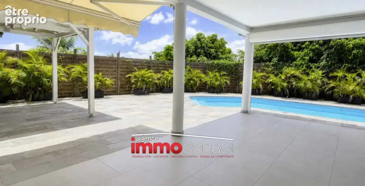 Villa mitoyenne de standing avec piscine privative - photo 2