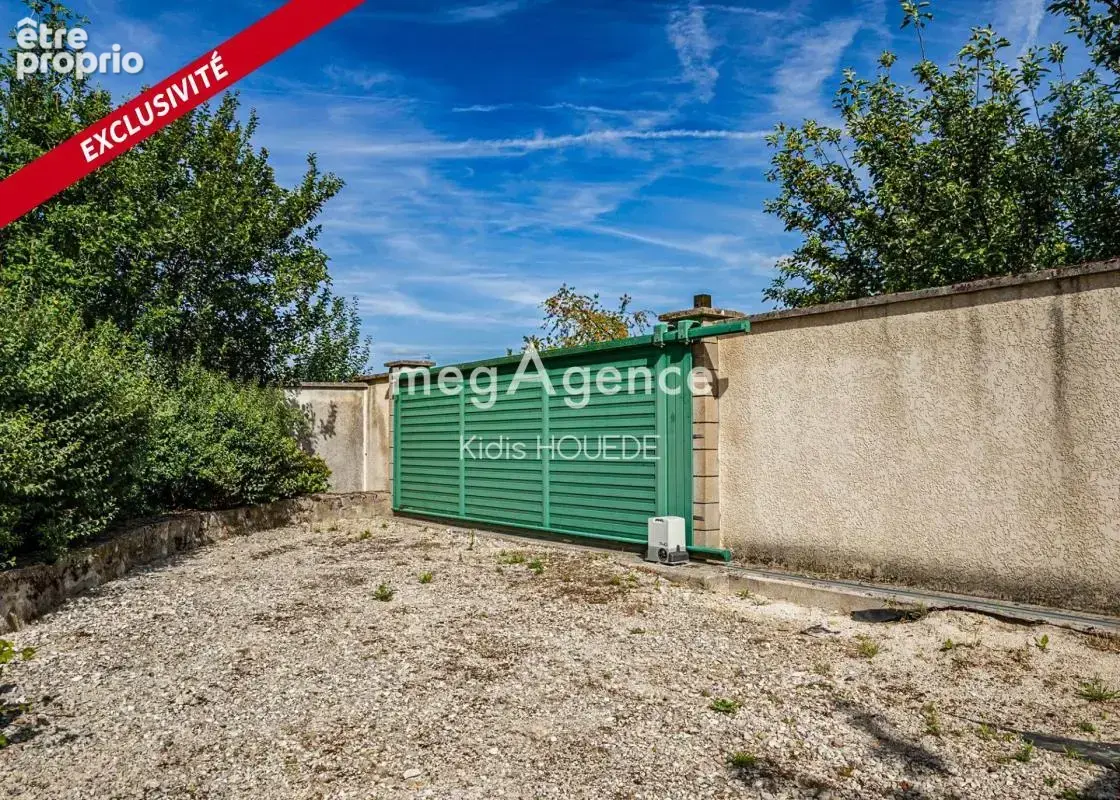 Spacieuse maison dans un cadre paisible - photo 18