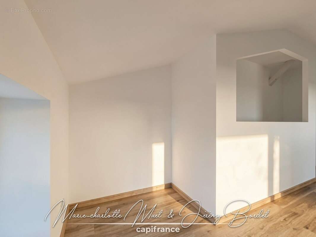 Maison 2 chambres avec garage et cave - photo 17