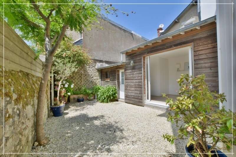 Maison à LE POULIGUEN