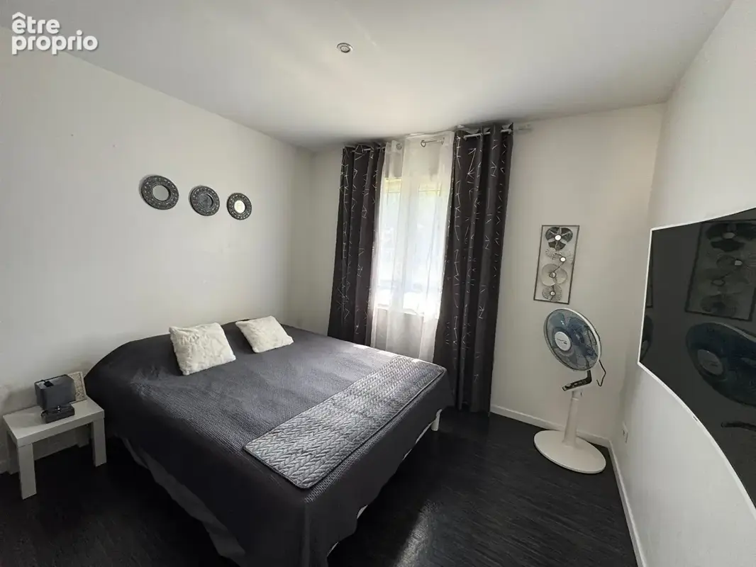 Maison 105 m² à Cranves-Sales  - photo 7
