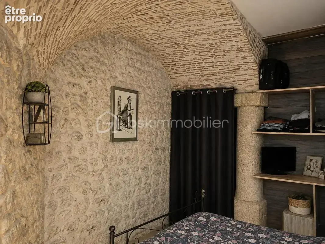 Maison de ville de caractère – deux appartements – condrieu - photo 17