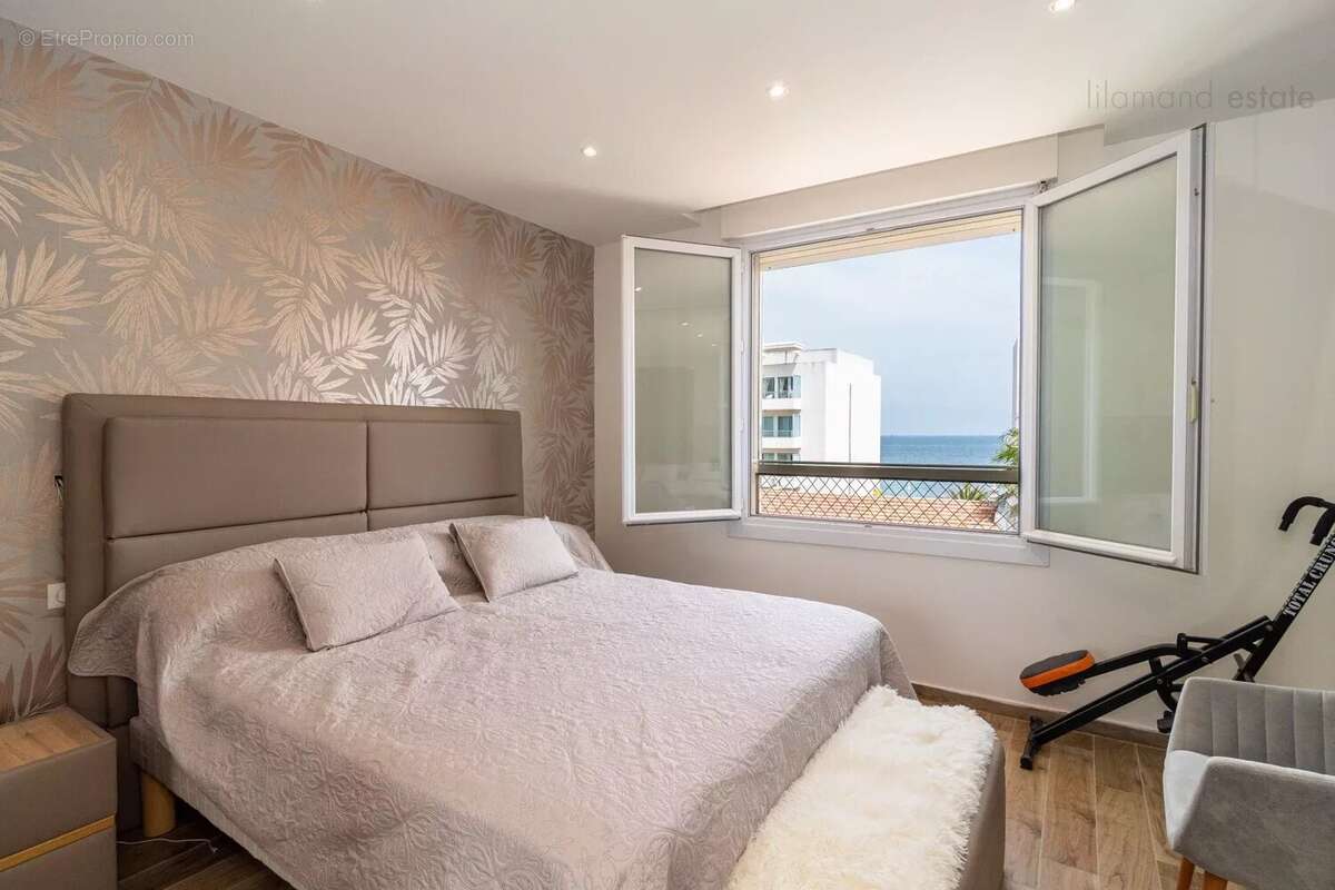 Exclusivite -pointe croisette - palm beach - toit terrasse vue mer - photo 17
