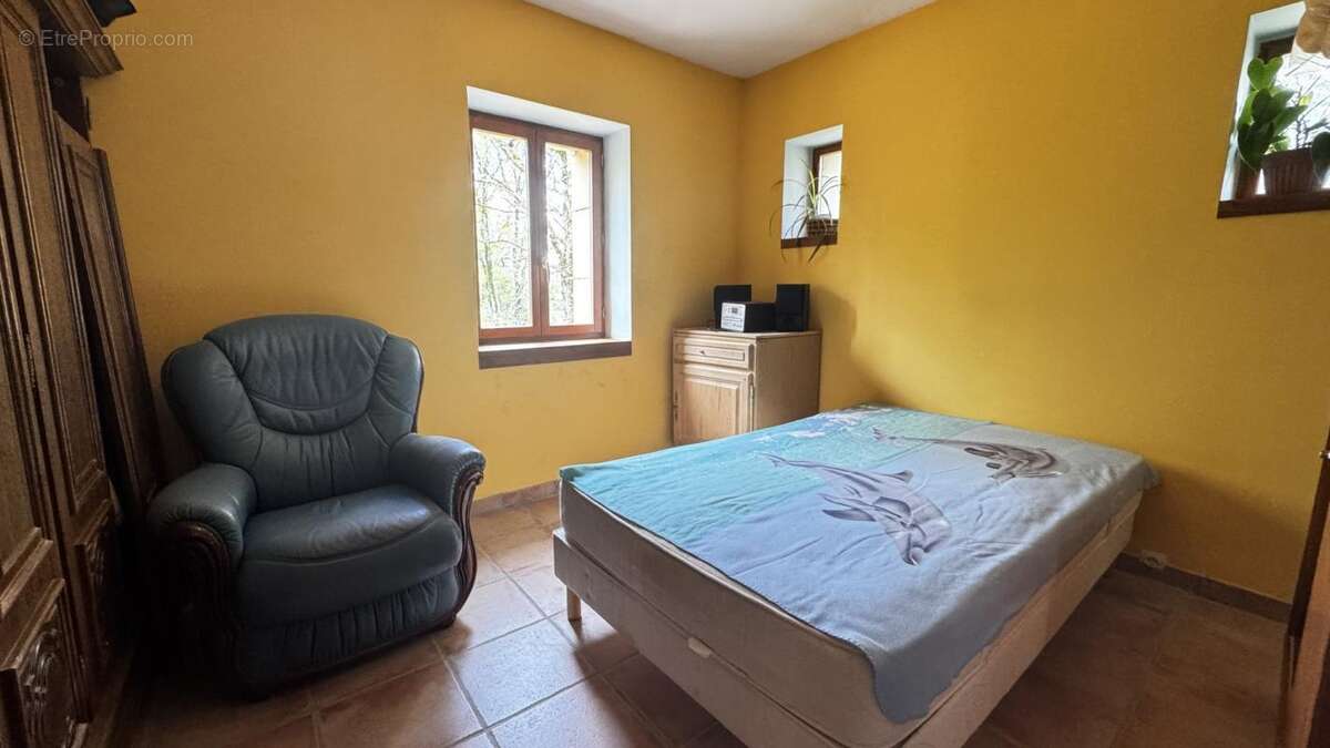 Maison à LIMOGNE-EN-QUERCY