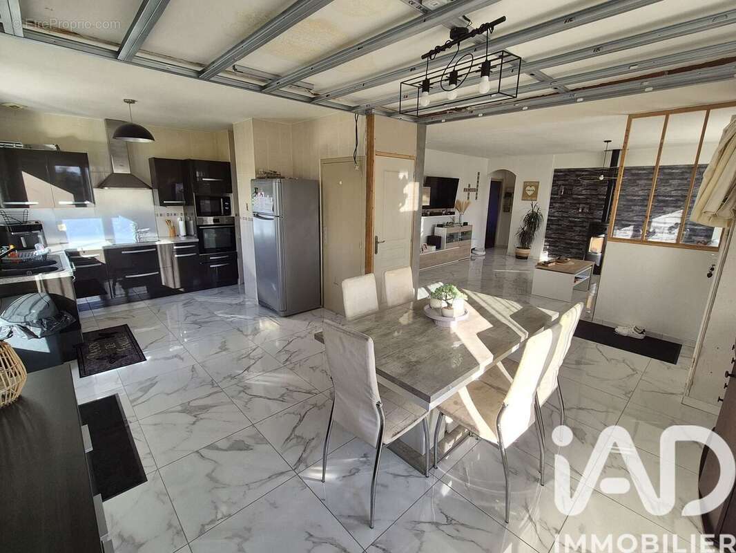 Maison 125 m² à Le Tallud  - photo 4