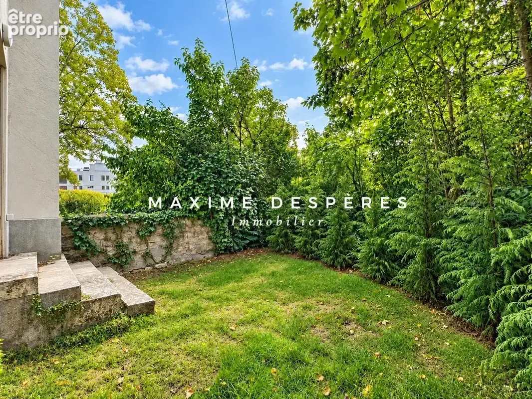 Saint-Germain-en-Laye – 2 pièces rénové avec jardin - photo 2