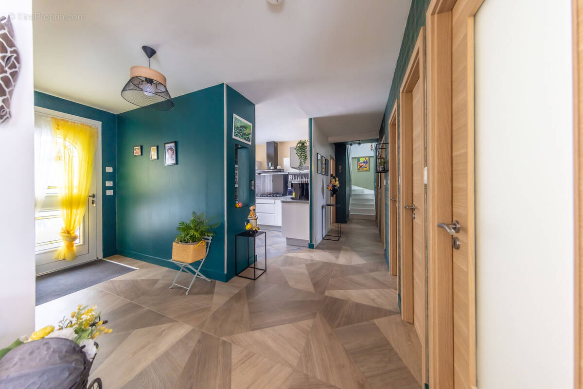 Maison à GONDREVILLE