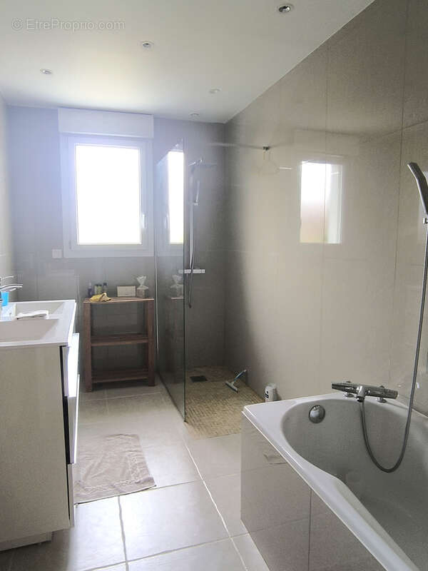 Maison 4pp de plain-pied en parfait etat general - photo 7