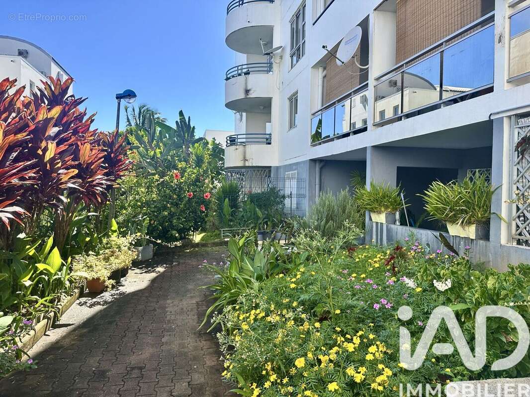 Photo 5 - Appartement à SAINT-DENIS