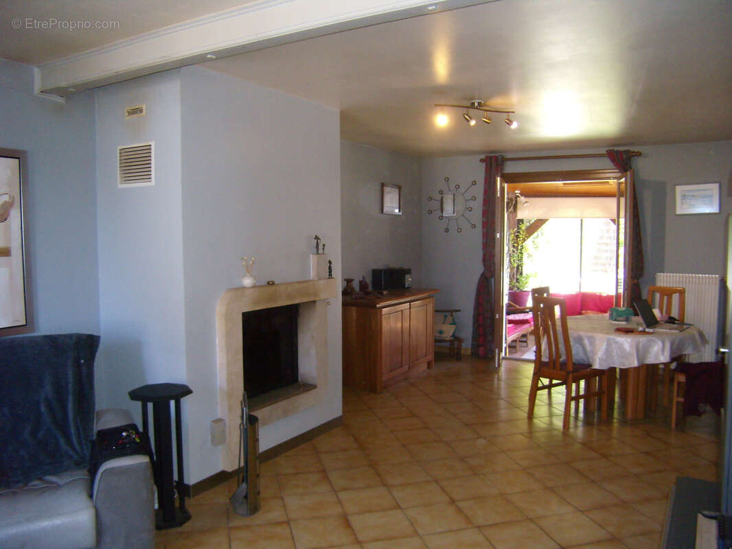 Maison à CHATENOY-EN-BRESSE