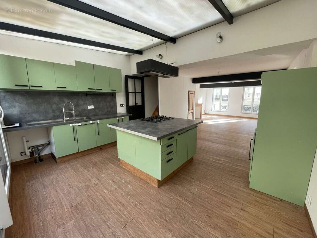 Appartement à GUISE