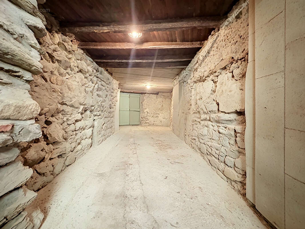  Charmante maison de village avec extérieur à Bouleternère - photo 18