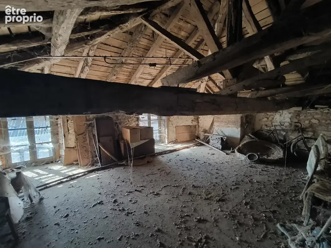 Maison de village charmante à Chaillac-sur-Vienne - photo 8