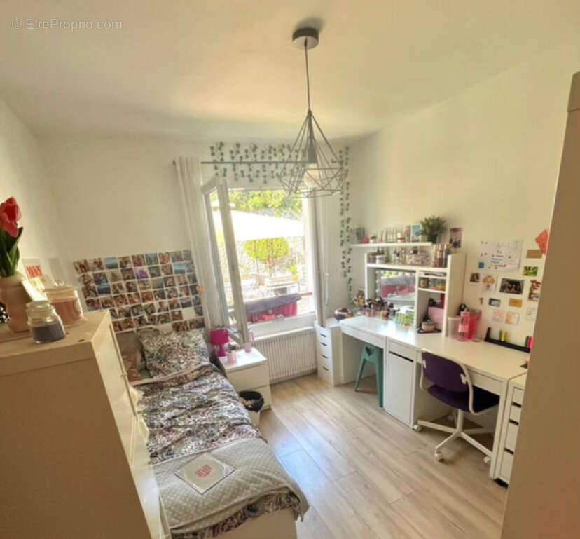 Maison à LA VALETTE-DU-VAR