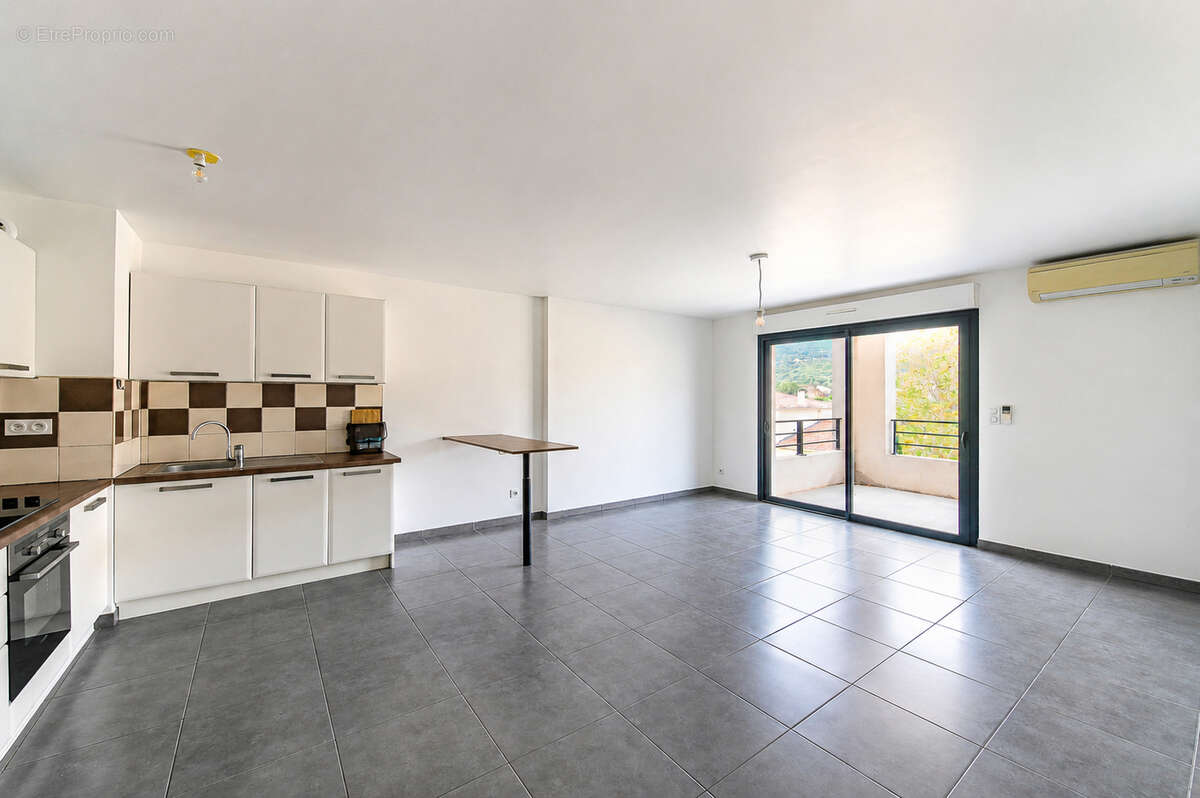 Appartement à FURIANI